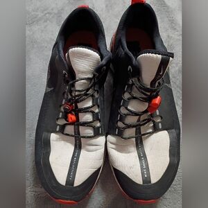 Nike Odyssey React Shield shoes